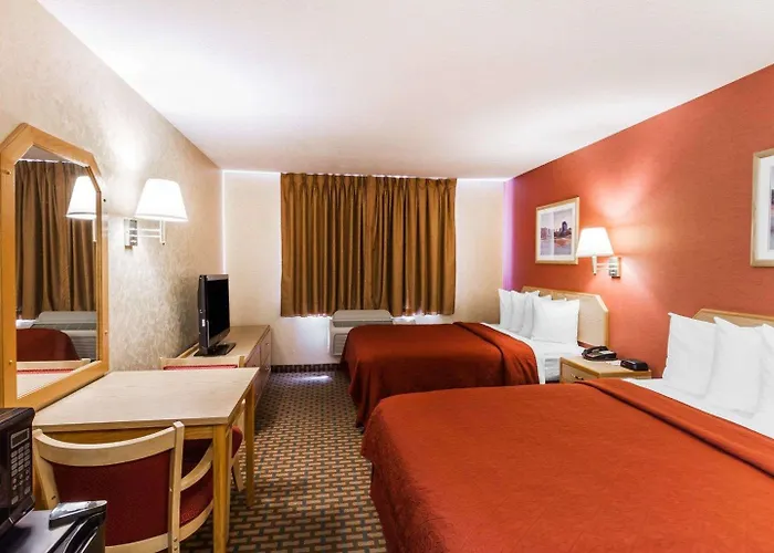 Comfort & Near Sun West 4*