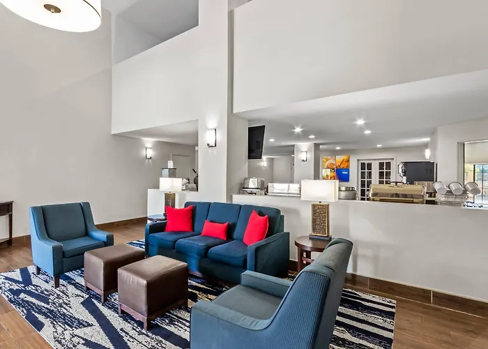 Comfort & Near Sun West 4* Surprise