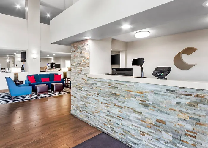 Comfort & Near Sun West 4* Surprise