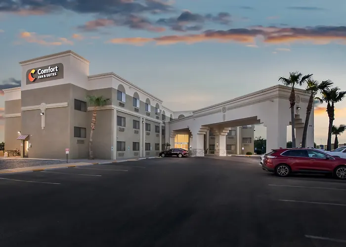Comfort & Near Sun West 4* Surprise